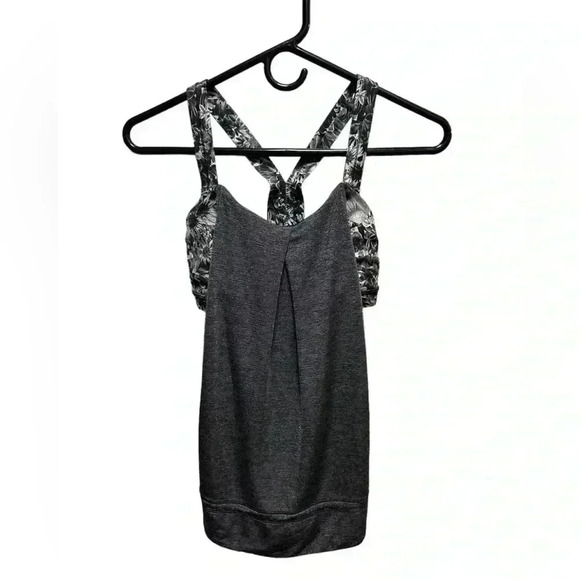 lululemon athletica Tops - LULULEMON GRAY FLORAL CROSSBACK TANK TOP WITH BUILT IN BRA